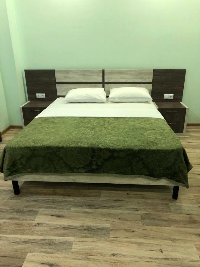 Hotel Royal Georgia Batumi Ngoại thất bức ảnh