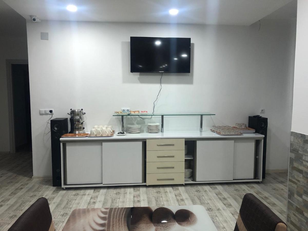 Hotel Royal Georgia Batumi Ngoại thất bức ảnh